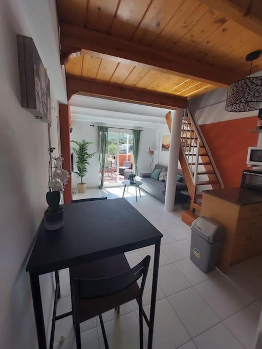 Studio Tipo Loft Con Vista Al Montgo Denia Exterior foto